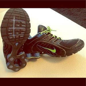 Women’s Nike Shox Like New